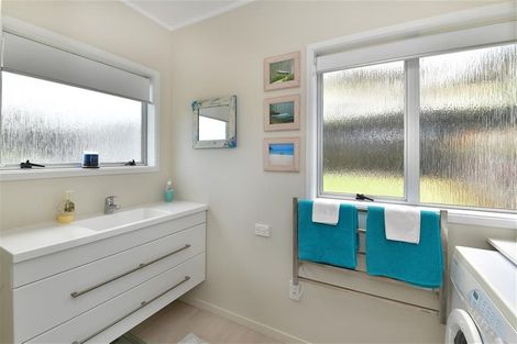 Photo of property in 12 Snells Beach Road, Snells Beach, 0920