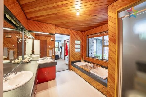 Photo of property in 106a Kamahi Street, Stokes Valley, Lower Hutt, 5019