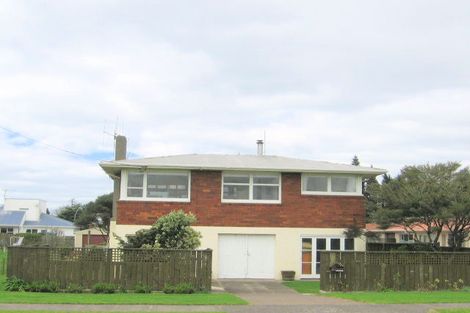 Photo of property in 61 Tawa Street, Mount Maunganui, 3116