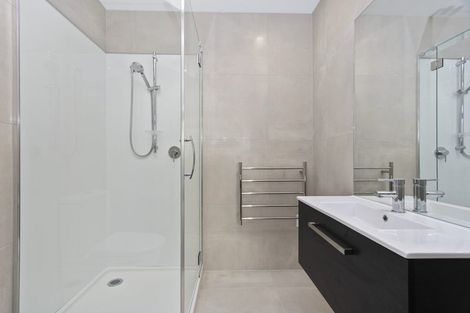 Photo of property in Frank Sargeson Apts, 303/74 Anzac Street, Takapuna, Auckland, 0622