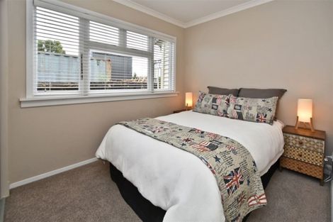 Photo of property in 38 Percy Street, Phillipstown, Christchurch, 8011
