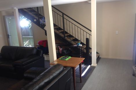 Photo of property in 327 Barbadoes Street, Christchurch Central, Christchurch, 8011