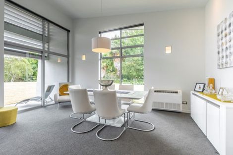 Photo of property in 8 Sherwood Downs Drive, Horsham Downs, Hamilton, 3281