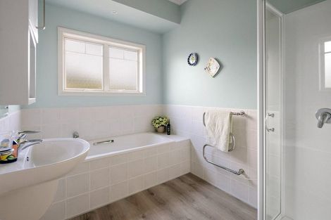 Photo of property in 49 Coleridge Street, Leamington, Cambridge, 3432