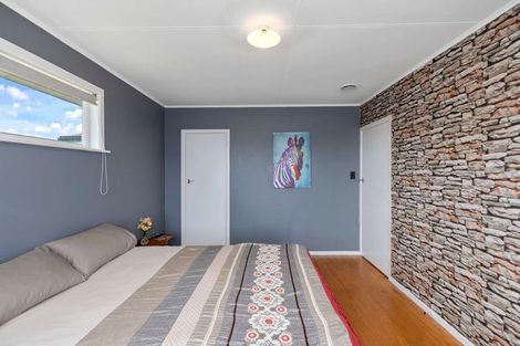 Photo of property in 25 Tainui Street, Castlecliff, Whanganui, 4501