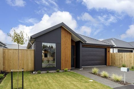 Photo of property in 9 Dallimore Drive, Belfast, Christchurch, 8051