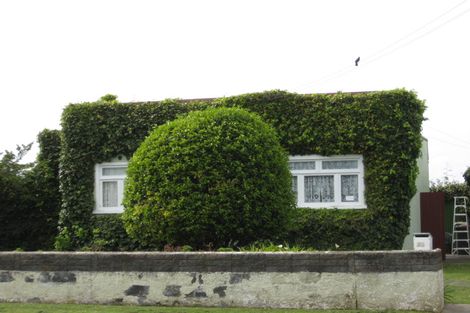 Photo of property in 32 Polson Street, Castlecliff, Whanganui, 4501