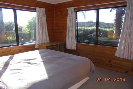 Photo of property in 24 Cooper Street, Pukekohe, 2120