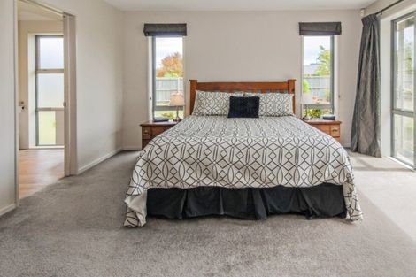 Photo of property in 31 Beaumont Drive, Rolleston, 7614