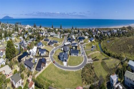 Photo of property in 27 Seagrass Place, Otaki Beach, Otaki, 5512