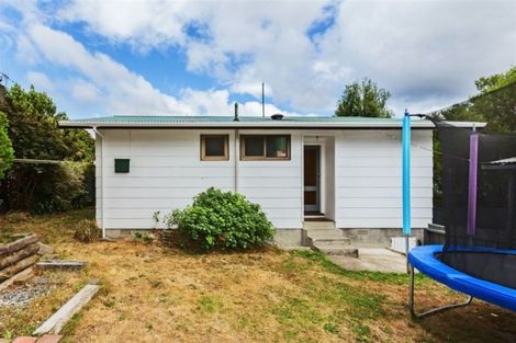 Photo of property in 9b Crystal Grove, Birchville, Upper Hutt, 5018