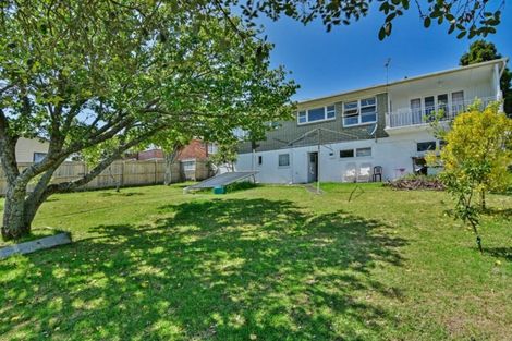 Photo of property in 111 Ridge Road, Howick, Auckland, 2014