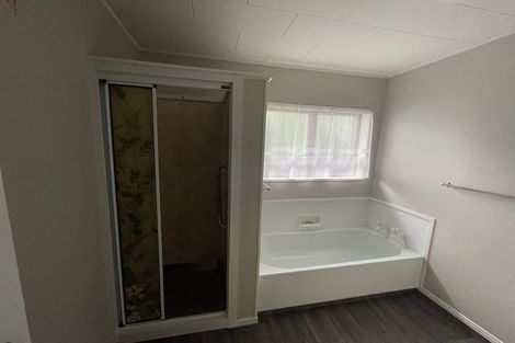 Photo of property in 2/1003 Heretaunga Street East, Parkvale, Hastings, 4122