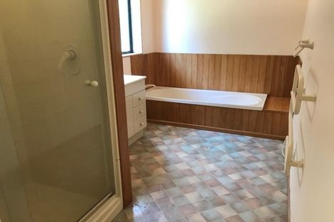 Photo of property in 7 Byron Place, Whalers Gate, New Plymouth, 4310