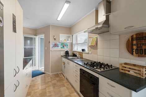 Photo of property in 634 Queen Street East, Levin, 5510