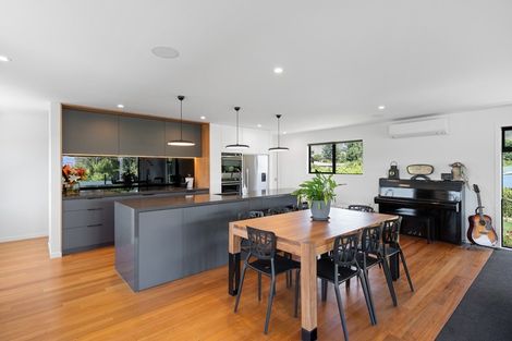 Photo of property in 156 Upton Street, Wanaka, 9305