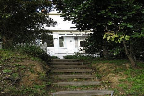 Photo of property in 41 Grove Road, Kelburn, Wellington, 6012