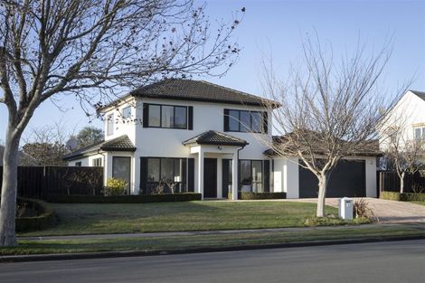 Photo of property in 34 Glasnevin Drive, Casebrook, Christchurch, 8051