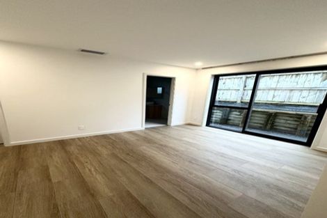 Photo of property in 12 Notre Dame Way, Albany, Auckland, 0632