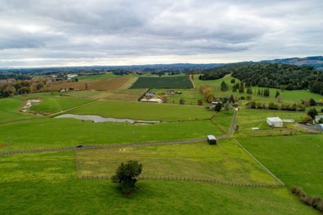 Photo of property in 143a Ingram Road, Bombay, Drury, 2579