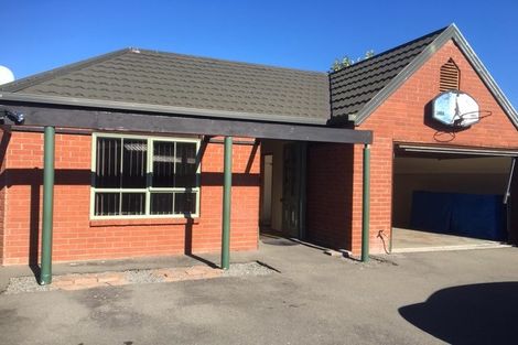 Photo of property in 2/77 Leaver Terrace, North New Brighton, Christchurch, 8083