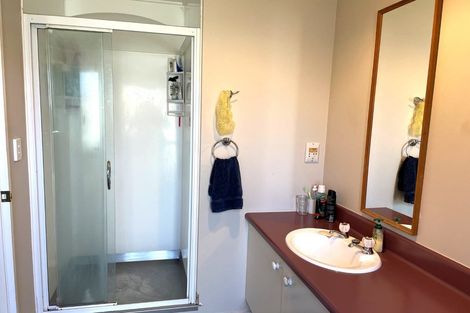 Photo of property in 15a Jeffares Place, Taradale, Napier, 4112