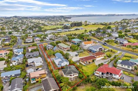 Photo of property in 31a Stanmore Bay Road, Stanmore Bay, Whangaparaoa, 0932
