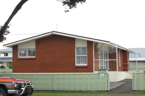 Photo of property in 38a Whiteley Street, Moturoa, New Plymouth, 4310