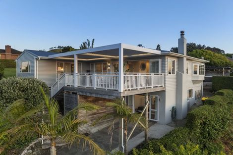 Photo of property in 93 Taylor Road, Mangere Bridge, Auckland, 2022