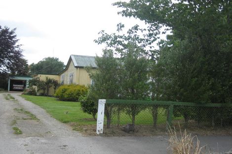 Photo of property in 44 Tararua Street, Pahiatua, 4910