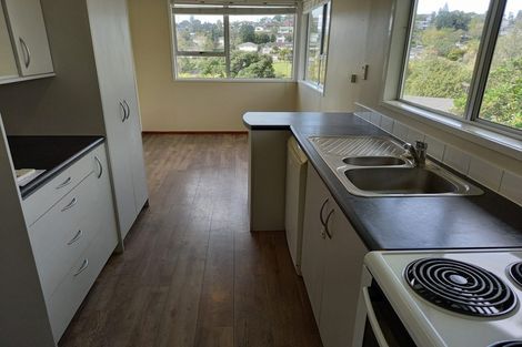 Photo of property in 13 Cranston Street, Torbay, Auckland, 0632