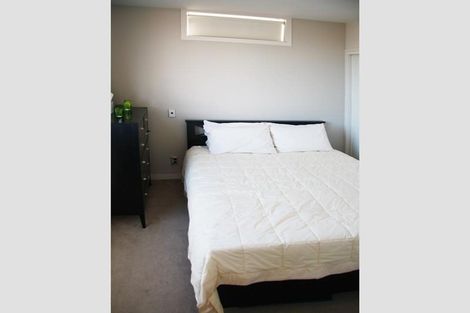 Photo of property in Halsey Apartments At Lighter Quay, 514/77 Halsey Street, Auckland Central, Auckland, 1010