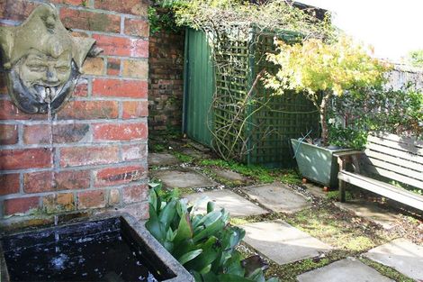 Photo of property in 104 Jervois Road, Herne Bay, Auckland, 1011