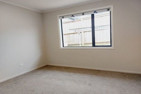 Photo of property in 27 Leathem Crescent, Pokeno, 2402