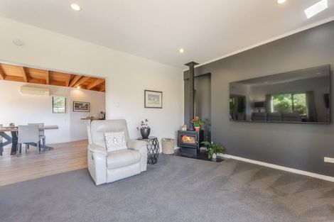 Photo of property in 15 Boons Valley Road, Waikawa, Picton, 7220