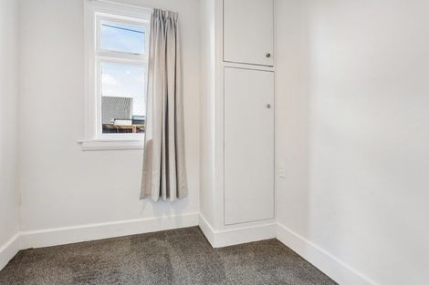Photo of property in 2/24 North Avon Road, Richmond, Christchurch, 8013