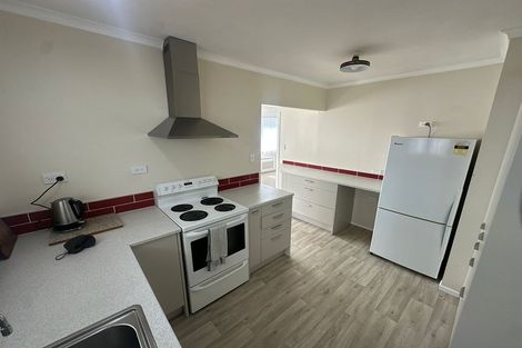 Photo of property in 38 Whitemans Road, Silverstream, Upper Hutt, 5019