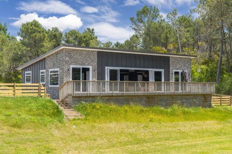 Photo of property in 20 Komahimahi Way, Motuoapa, 3382