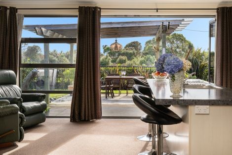 Photo of property in 34 Carrington Drive, Papamoa Beach, Papamoa, 3118