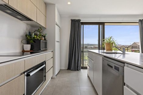 Photo of property in 20 Maunganamu Drive, Wharewaka, Taupo, 3330