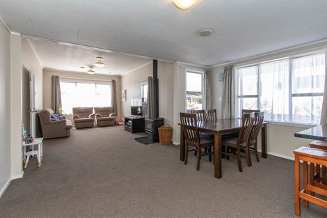 Photo of property in 10 Mahoe Street, Inglewood, 4330