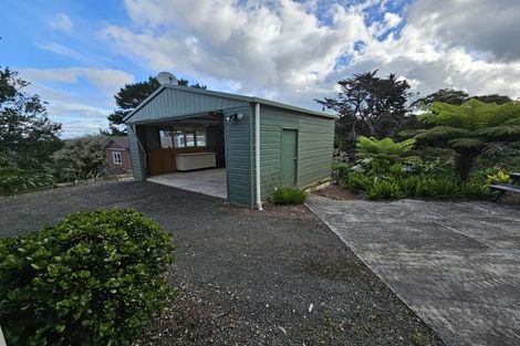 Photo of property in 1143b Whangaparaoa Road, Tindalls Beach, Whangaparaoa, 0930