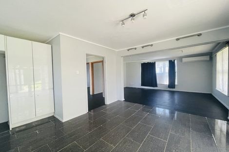 Photo of property in 86 Arimu Road, Papakura, 2110
