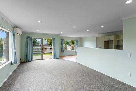 Photo of property in 74 Matene Street, Otaki, 5512