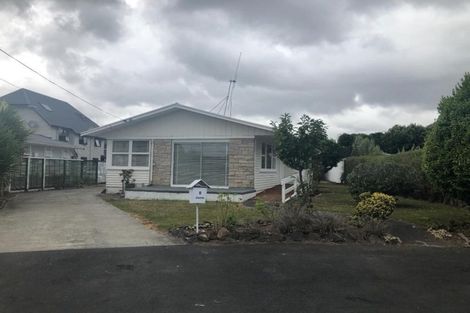 Photo of property in 8 Gadsby Place, Hamilton East, Hamilton, 3216