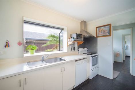 Photo of property in 20 Kowhai Avenue, Rangiora, 7400