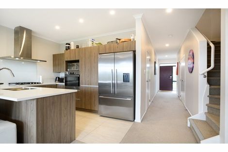 Photo of property in 12b Dida Park Drive, Kumeu, 0810