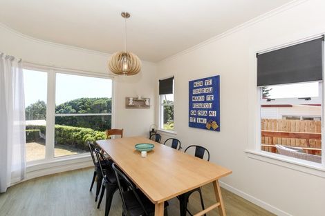 Photo of property in 407 Devon Street West, Lynmouth, New Plymouth, 4310