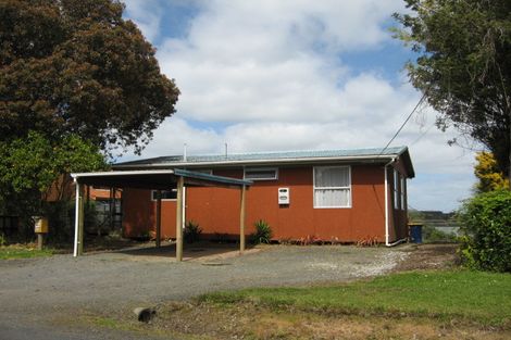 Photo of property in 51 Ferry Parade, Herald Island, Auckland, 0618
