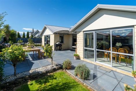 Photo of property in 14 Kura Place, Mosgiel, 9024
